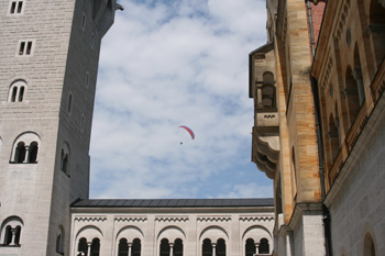 hang gliding around Neuschwanstein