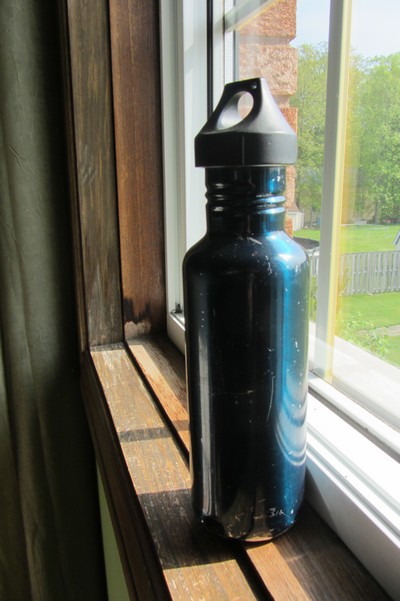 A water bootle: Does it smell like hand sanitizer?